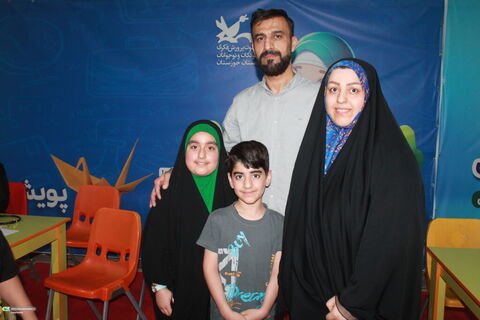 غرفه کودک و نوجوان خوزستان
