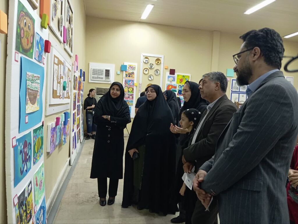 نمایشگاه دستاوردهای تابستانه کانون پرورش فکری کودکان و نوجوانان هرمزگان  افتتاح شد