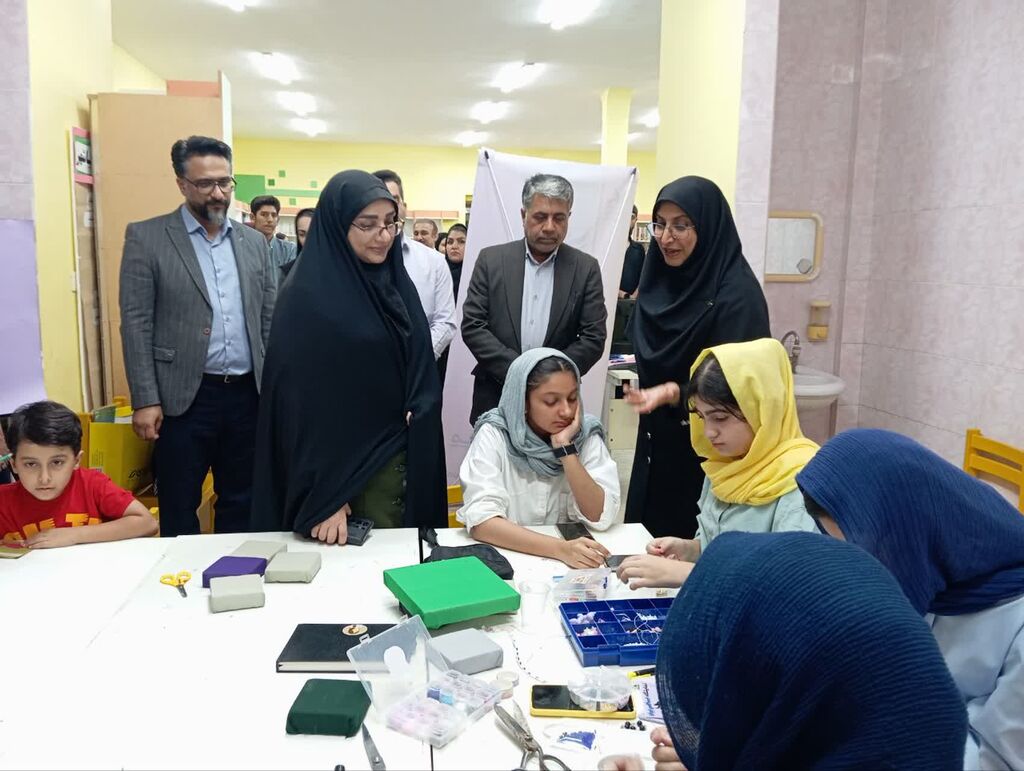 نمایشگاه دستاوردهای تابستانه کانون پرورش فکری کودکان و نوجوانان هرمزگان  افتتاح شد