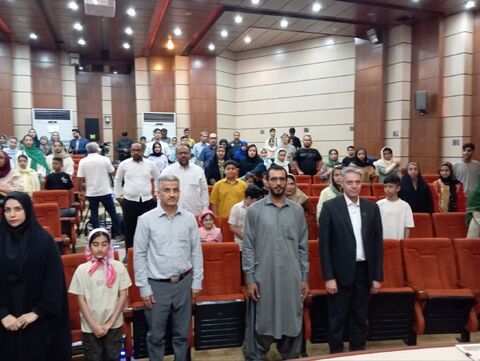 همزمان با هفته دولت ؛ جشن "آفرین گویی" اعضا و مربیان برگزیده کانون هرمزگان برگزار شد