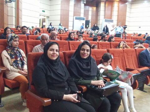 همزمان با هفته دولت ؛ جشن "آفرین گویی" اعضا و مربیان برگزیده کانون هرمزگان برگزار شد