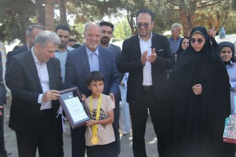 آیین کلنگ‌زنی و آغاز عملیات احداث مرکز فرهنگی‌هنری کانون پرورش فکری کودکان و نوجوانان شهرستان سلماس