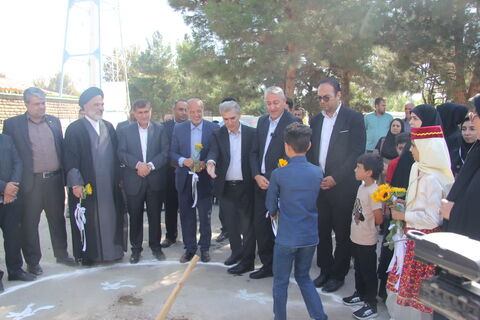 آیین کلنگ‌زنی و آغاز عملیات احداث مرکز فرهنگی‌هنری کانون پرورش فکری کودکان و نوجوانان شهرستان سلماس