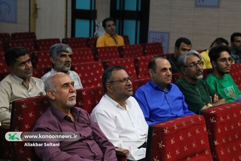 برگزاری کارگاه سه‌روزه نمایش عروسکی سایه‌ای ویژه مربیان کانون کرمان