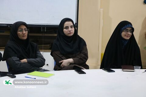 برگزاری کارگاه سه‌روزه نمایش عروسکی سایه‌ای ویژه مربیان کانون کرمان