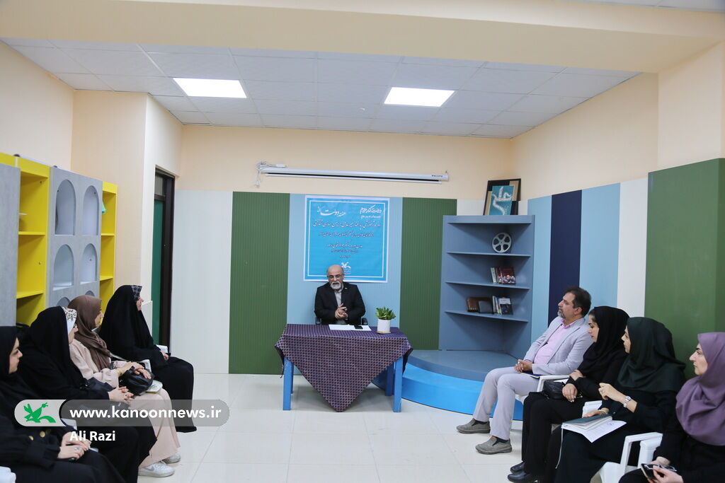 مربیان و کارکنان کانون استان بوشهر با مبانی پدافند غیرعامل آشناشدند
