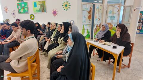 نشست آموزشی ادبی