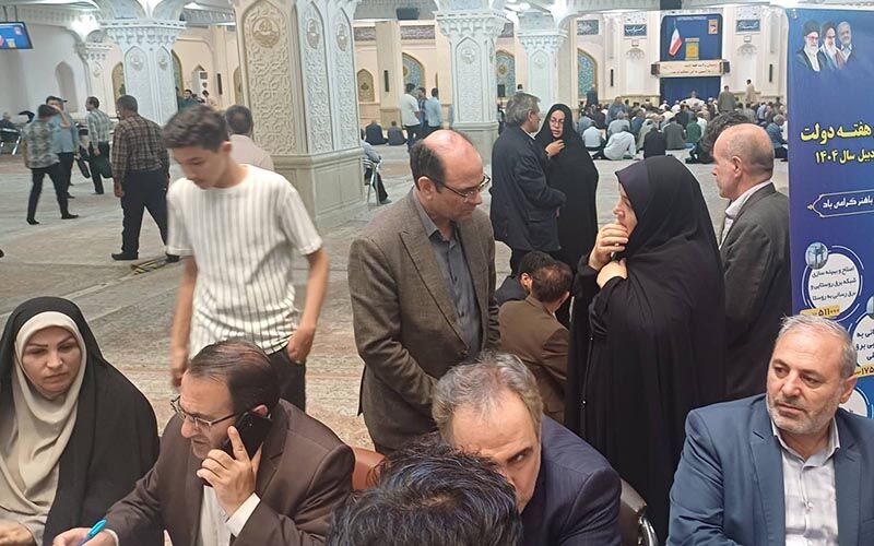 میز خدمت کانون استان اردبیل در مصلی امام خمینی(ره) برپا شد