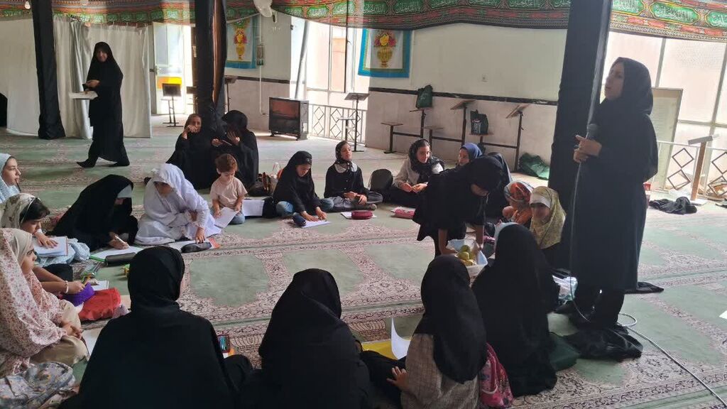 بازدید اعضای کانون کنگاور از مسجد خاتم‌الانبیا(ص)