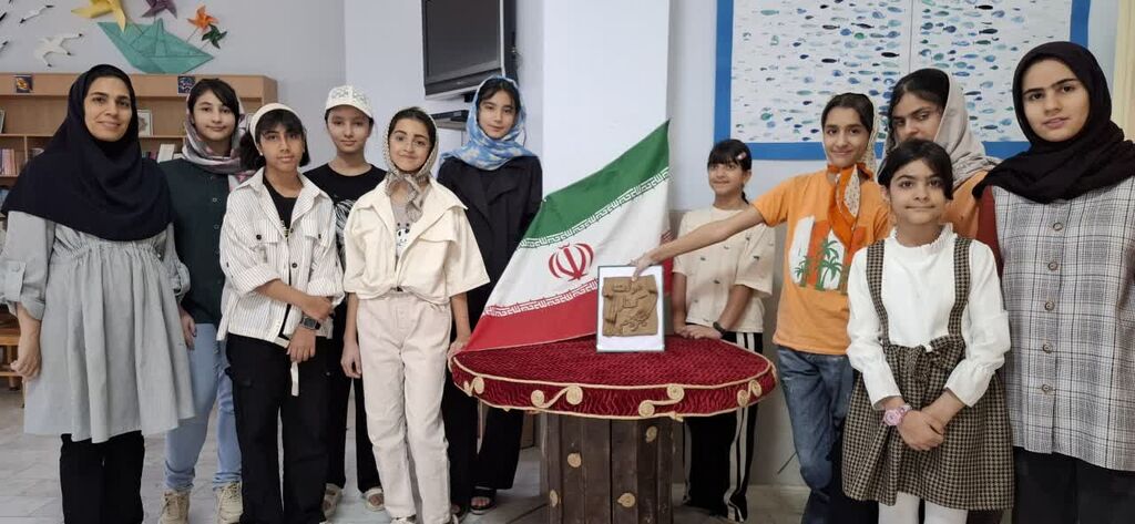 هفته دولت؛ نقش برجسته‌ای از خدمت و توسعه بر خاک سفال در بسطام