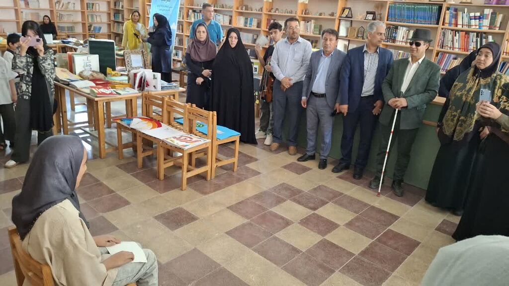 از لمس تا یادگیری؛ گنبدکاووس سومین ایستگاه سفر ملی کتاب‌های حسی‌ـ لمسی