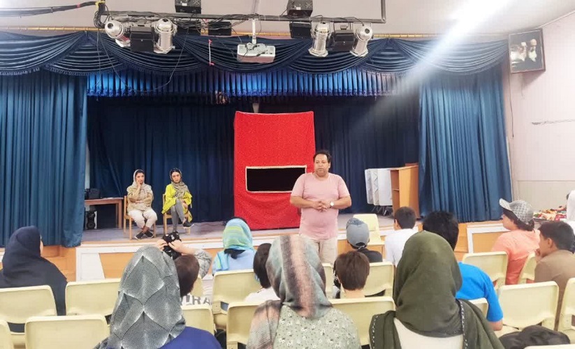 کارگاه آموزش خیمهی شببازی در کانون استان اصفهان