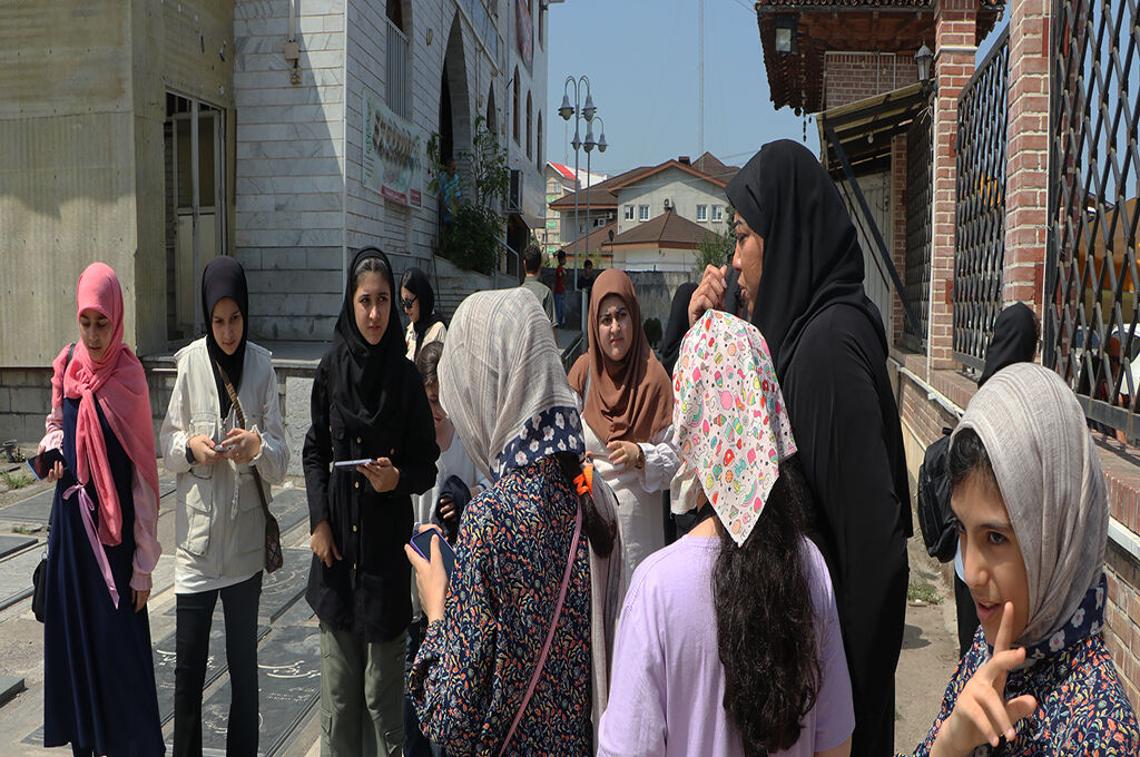 برگزاری چهلوهشتمین نشست تخصصی انجمن عکاسان نوجوان کانون گیلان