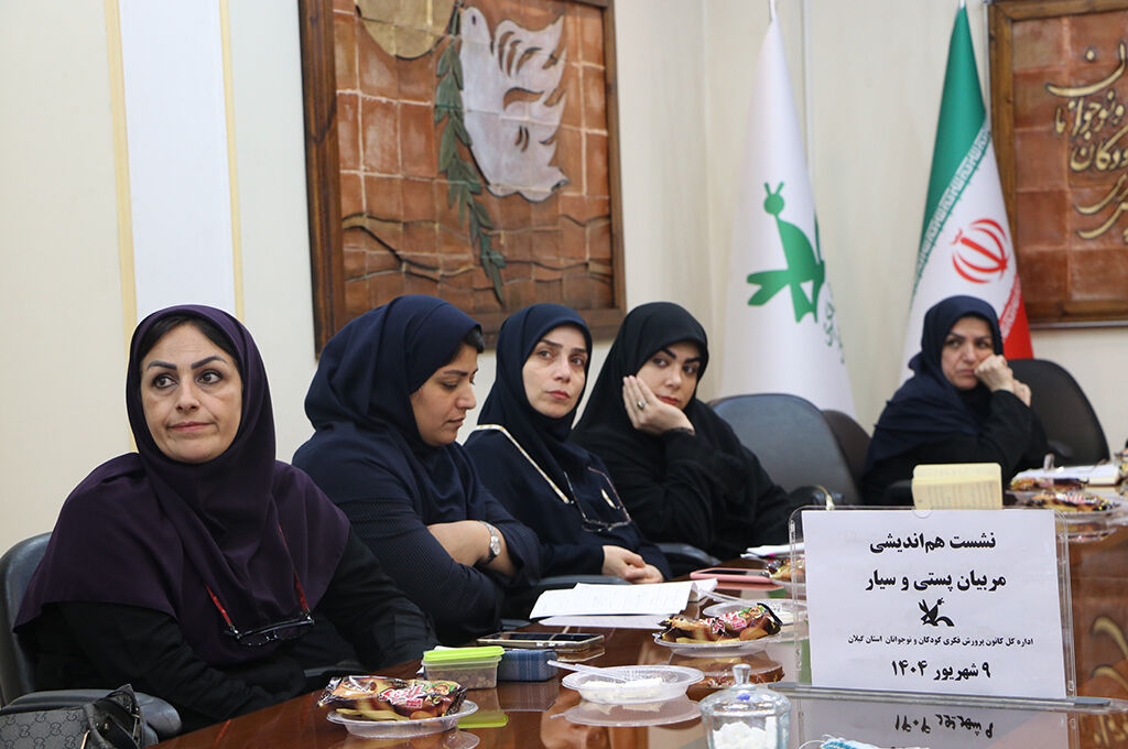 پاسداشت «گوهرهای قیمتی» ایران اسلامی در دستور کار باشد