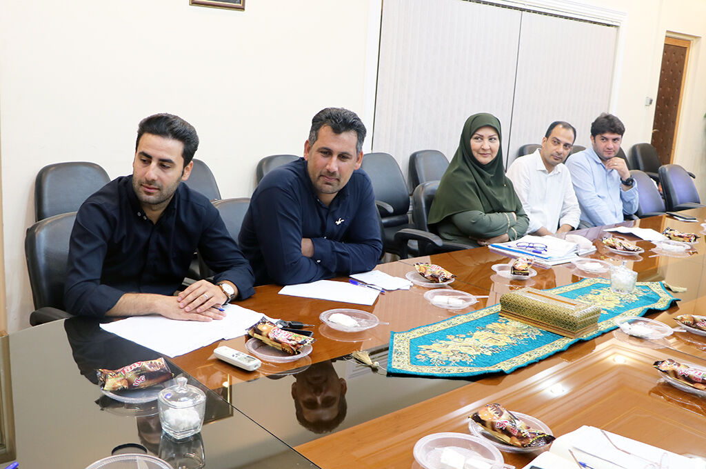 پاسداشت «گوهرهای قیمتی» ایران اسلامی در دستور کار باشد