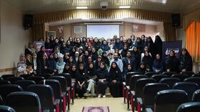 اختتامیه اولین دوره توانمندسازی اعضای باشگاه سیمرغ ویژه دختران برگزار شد 