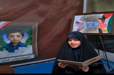 دومین روز نمایشگاه«روایت پرچمداران