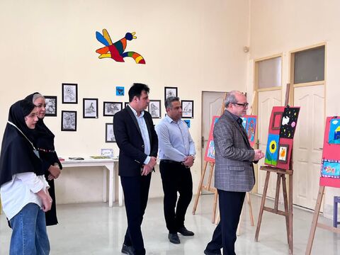 نمایشگاه ماهی پرنده درمرکز قشم  برگزارشد