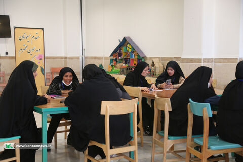 سومین دوره مقدماتی تربیت مربی کودک و نوجوان در قم