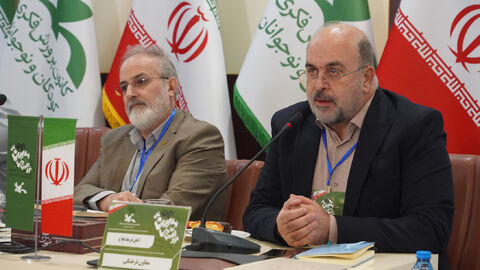 آغاز گردهمایی مدیران کل کانون در مشهد مقدس
