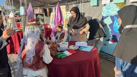 برپایی غرفه فرهنگی کانون در نمایشگاه "نسل امید" شبستر
