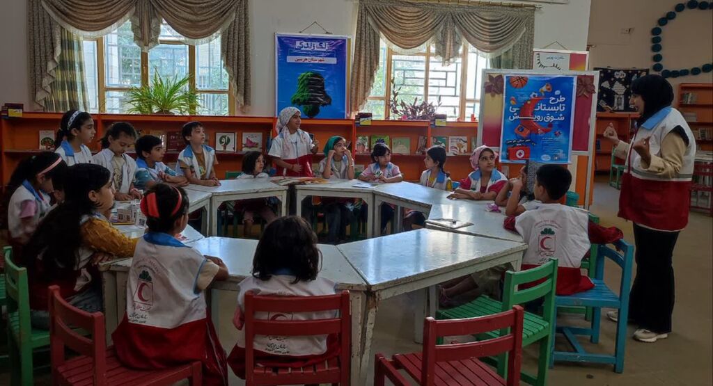 حضور کارشناسان هلال احمر در مرکز هرسین