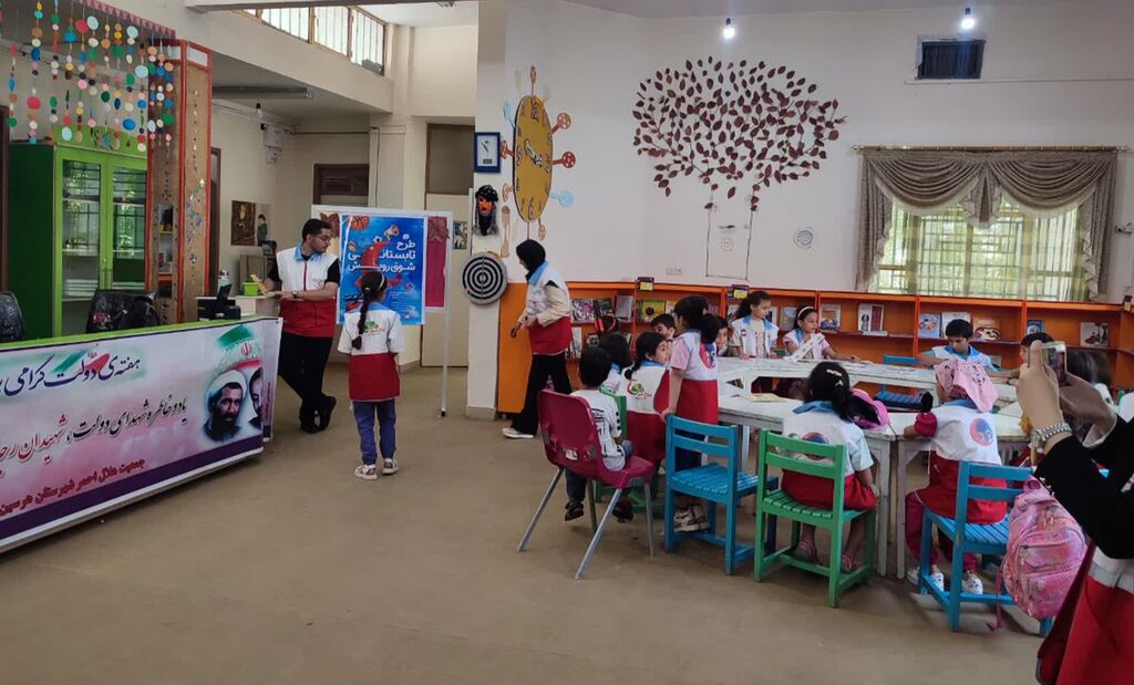 حضور کارشناسان هلال احمر در مرکز هرسین