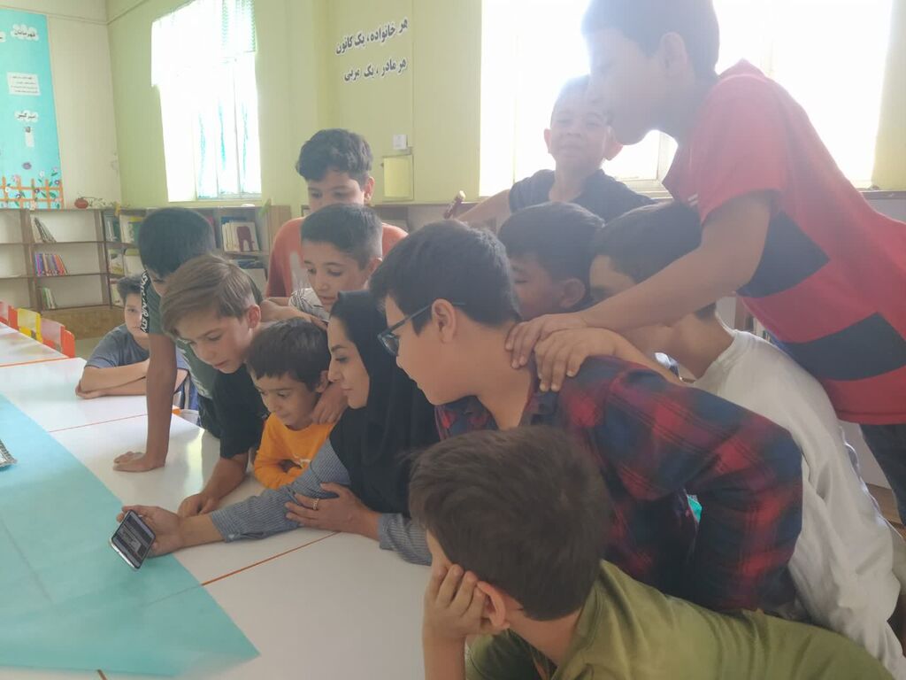نشست سلول‌های بنیادی با حضور اعضای مراکز همدان برگزار شد