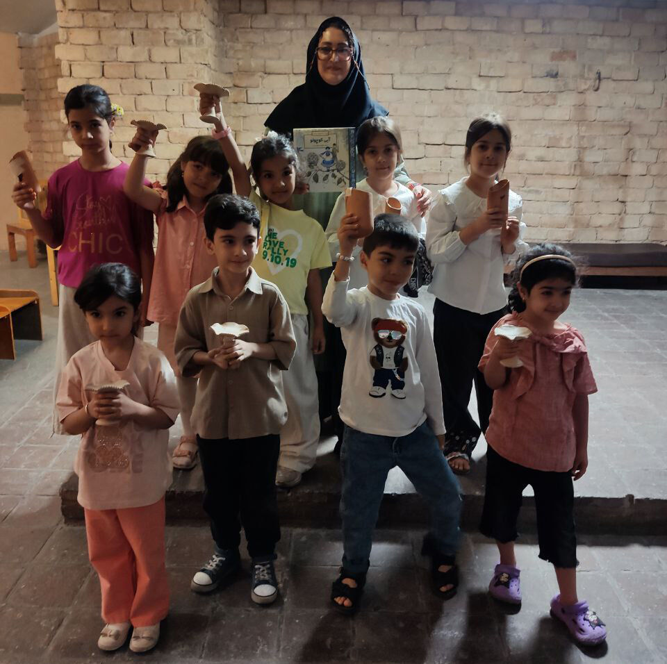 کارگاه «آشنایی با مرمت سفال برای کودکان» در موزه تاریخ کانون برگزار شد