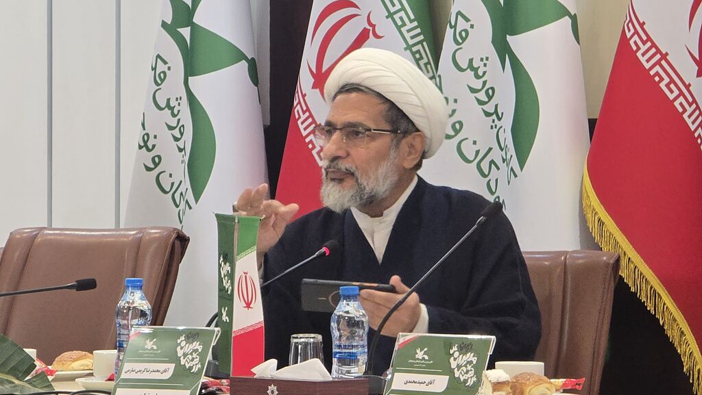 حجتالاسلام حمید محمدی در سومین روز گردهمایی مدیران کل کانون اخلاق و شایستهسالاری، بنیانهای مدیریت فرهنگی در نظام اسلامی است