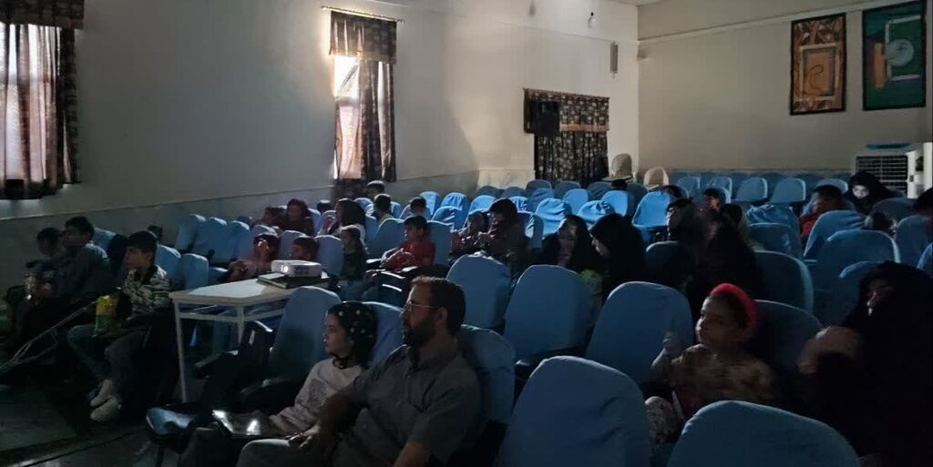 نمایش انیمیشن «فرمانروای آب» در مرکز شهرستان کنگاور