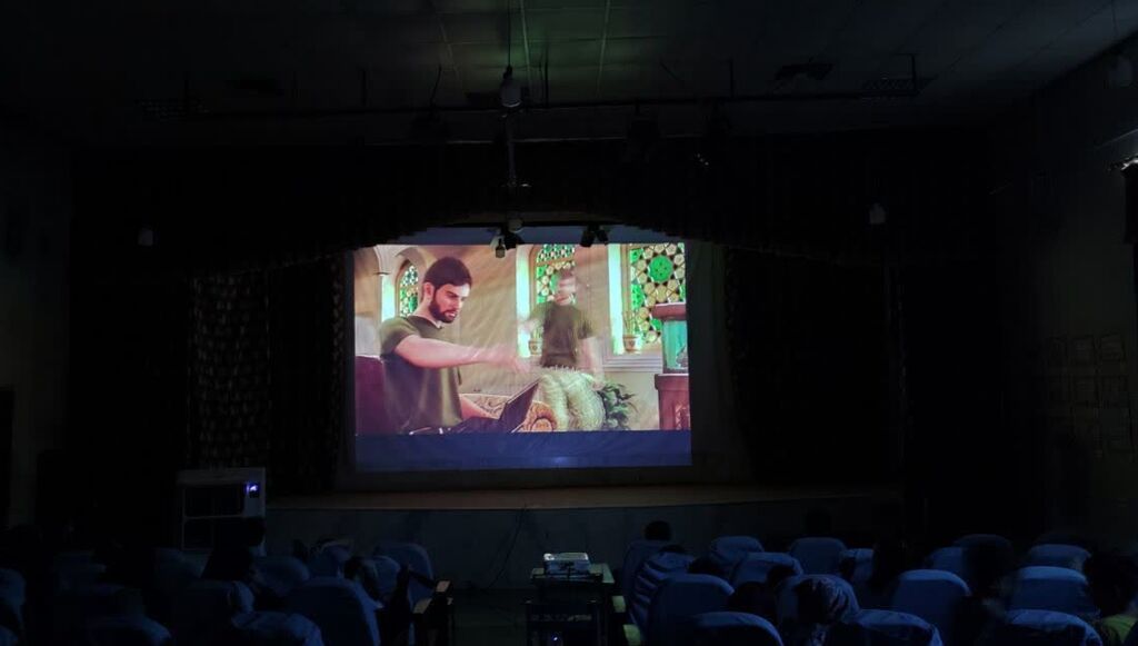 نمایش انیمیشن «فرمانروای آب» در مرکز شهرستان کنگاور