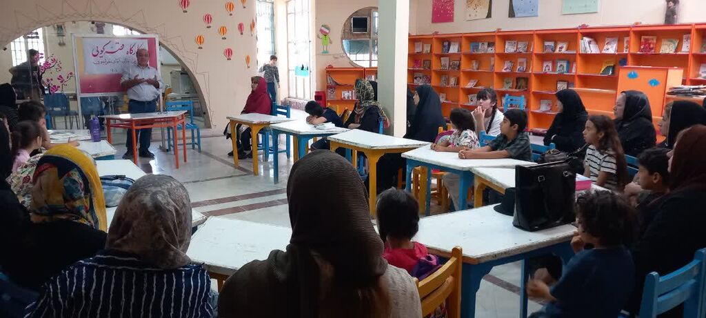 کارگاه قصهگویی برای اعضا و والدین مرکز کرندغرب
