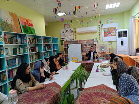 برگزاری نشست‌ ادبی مشترک اعضا مراکز سیراف و کنگان