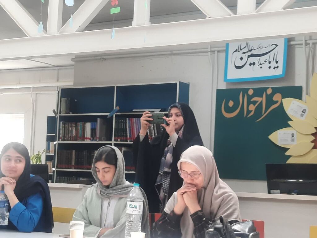 برگزاری پنجمین نشست «پاتوق قصه و نقد» در کانون همدان