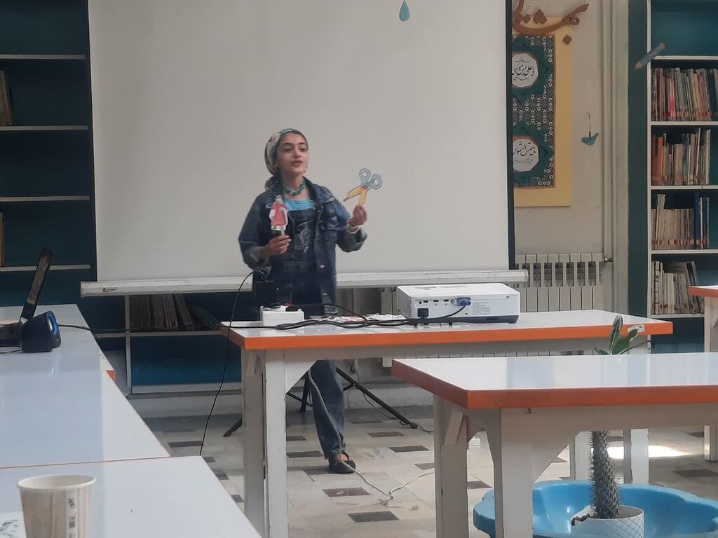 برگزاری پنجمین نشست «پاتوق قصه و نقد» در کانون همدان