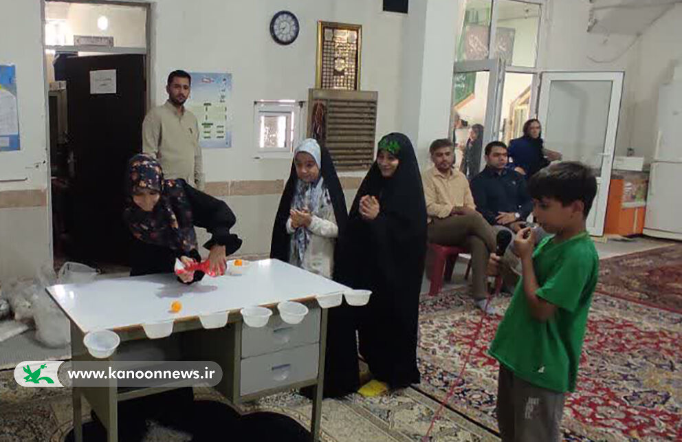 اجرای مراکز سیار کانون پرورش فکری لرستان در خرم آباد
