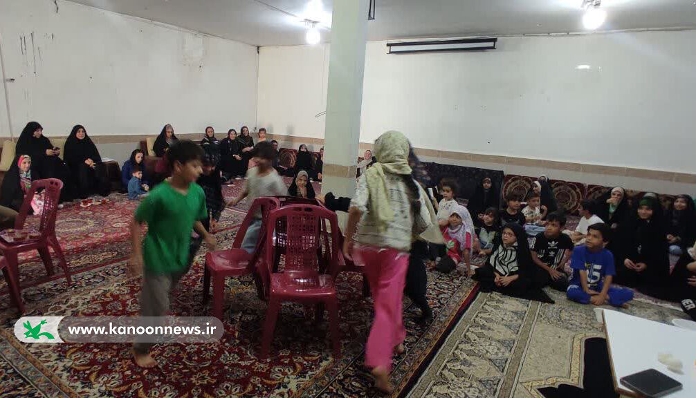 اجرای مراکز سیار کانون پرورش فکری لرستان در خرم آباد