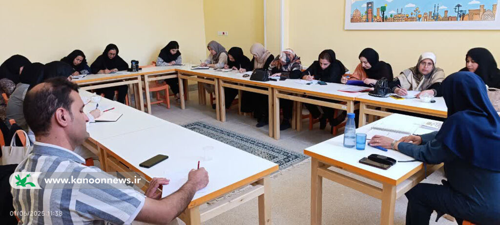 کارگاه حال خوش زندگی سلسله کارگاههای تخصصی کارگاه حال خوش زندگی ویژه والدین برگزار میشود