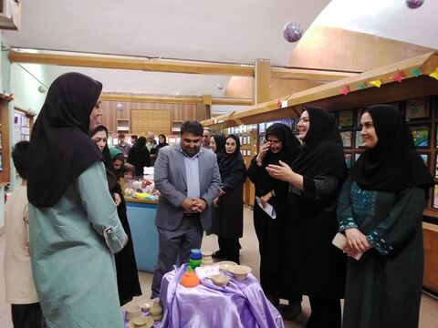 اولین نمایشگاه آثار تخصصی علمی، فرهنگی، هنری و ادبی مجتمع کانون استان اصفهان