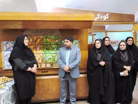 اولین نمایشگاه آثار تخصصی علمی، فرهنگی، هنری و ادبی مجتمع کانون استان اصفهان