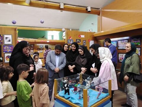 اولین نمایشگاه آثار تخصصی علمی، فرهنگی، هنری و ادبی مجتمع کانون استان اصفهان