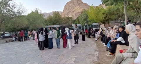 بازدید از طاق‌بستان