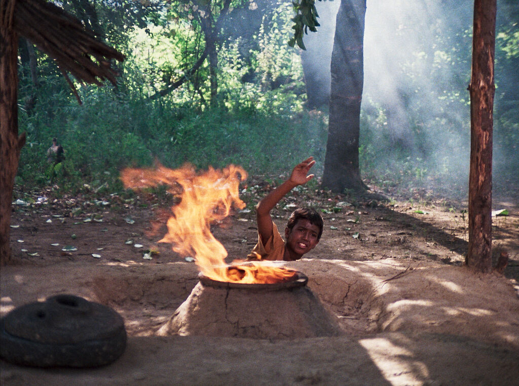 “Bashu, the Little Stranger” Won the Lion for the Best Film of Venice Classics!