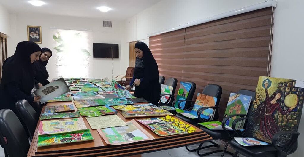 داوری دومین جشنواره سرزمین مادری کانون کرمانشاه