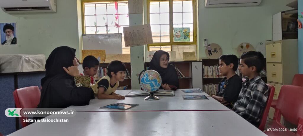 برگزاری کارگاههای ادبی- علمی در مراکز فرهنگیهنری سیستان و بلوچستان با موضوع پویش «ماه در آغوش سایهها» کارگاههای ادبی- علمی در مراکز فرهنگیهنری سیستان و بلوچستان با موضوع پویش «ماه در آغوش سایهها» برگزار شد