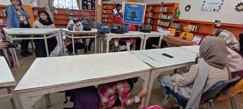 آشنایی اعضای اردوی استانی کانون کرمانشاه با کمکهای اولیه