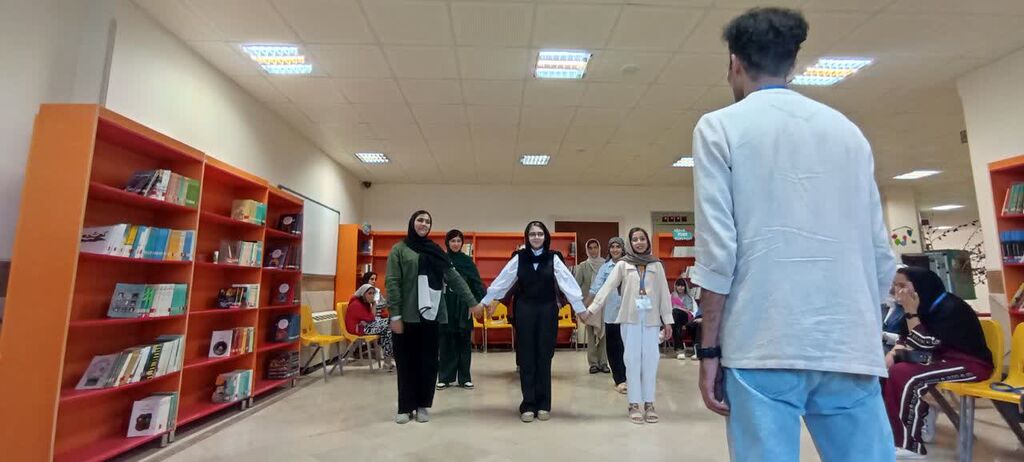 اعضای اردوی استانی کانون کرمانشاه نمایش خلاق را تجربه کردند