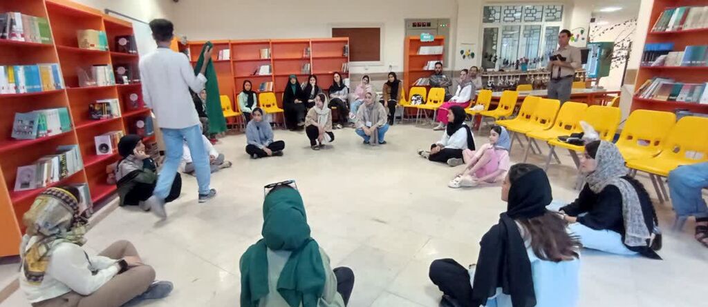 اعضای اردوی استانی کانون کرمانشاه نمایش خلاق را تجربه کردند