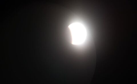 ماه‌گرفتگی